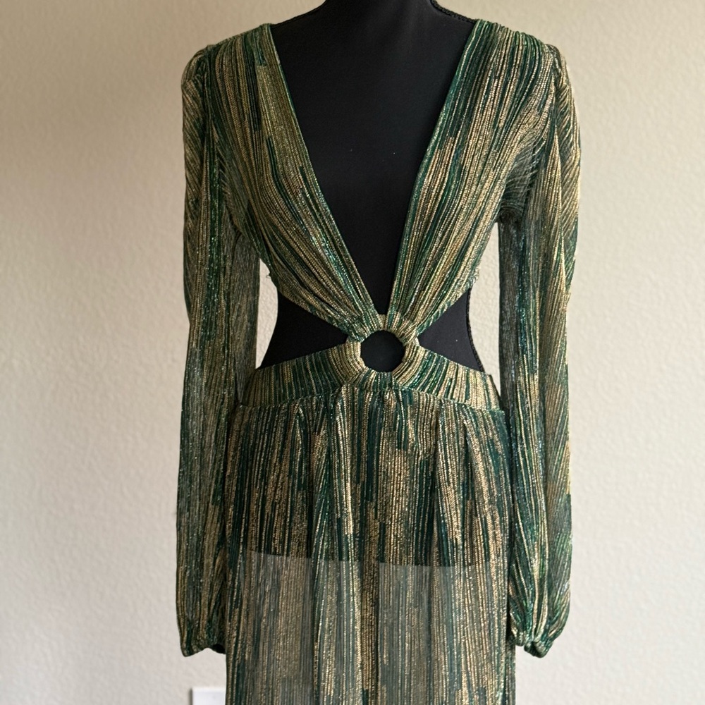 Baesically Curve Emerald Gold Metallic Cutout Maxi Dress NWT Size S - Picture 2 of 11